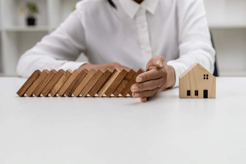 Protect from pitfalls - Conveyancing - Shamac Lawyers