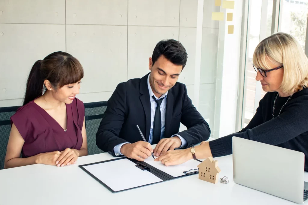 Conveyancing lawyer in Broadmeadows